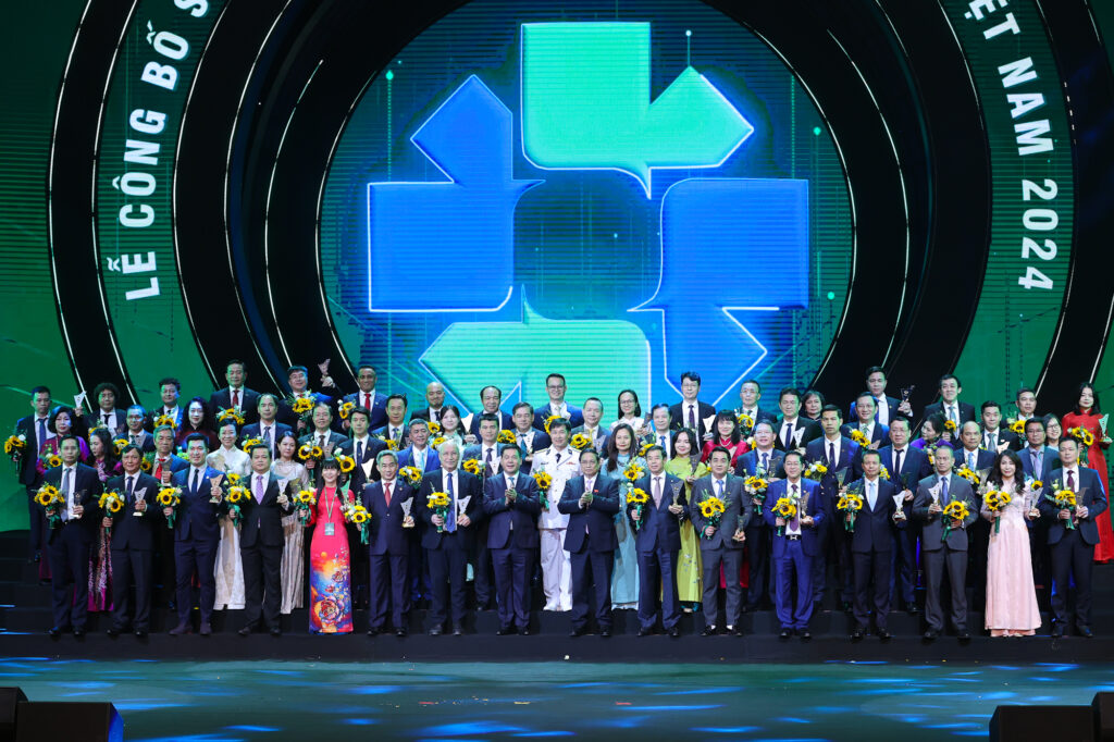 Chuyển dịch từ "Truyền thông đại chúng" sang "Hệ sinh thái trải nghiệm cá nhân hóa"